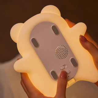 Lumozi™ Sleeping Bear Squishy Night Light - Perfect Gift