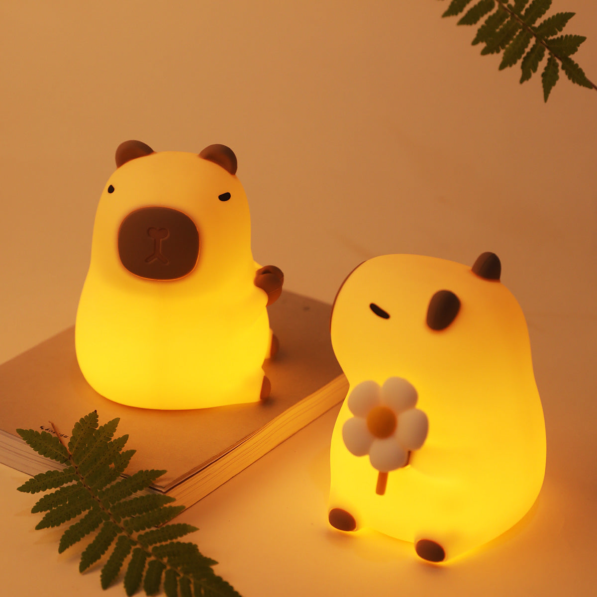 Lumozi™ Flower Capybara Squishy Night Light - Perfect Gift
