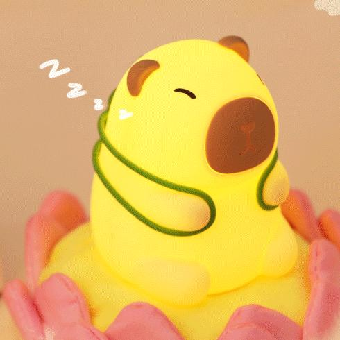 Lumozi™ Turtle Backpack Capybara Squishy Night Light - Perfect Gift
