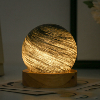 Lumozi™ Enchanting Planet Lamp- Perfect Gift